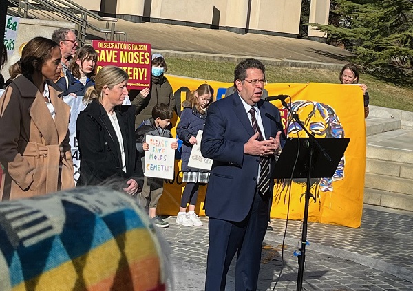 Steven Lieberman and supporters outside of Supreme Court of Maryland after oral arguments in Bethesda African Cemetery Coalition, et al. v. Housing Opportunities Commission of Montgomery County